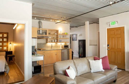 Avila Beach Apartment | 90 San Luis Street Unit A