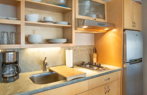 Avila Beach Apartment | 90 San Luis Street Unit B