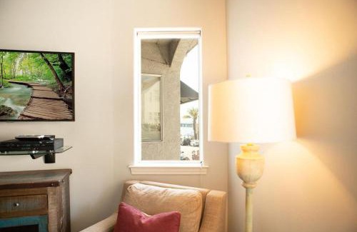 Avila Beach Apartment | 90 San Luis Street Unit A