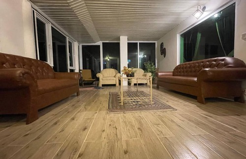 Dhirkot House | 900 m² House ∙ 3 bedrooms ∙ 9 guests
