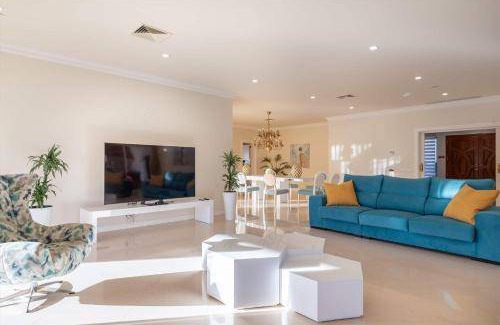 Vilamoura Resort | 900 m² Resort ∙ 7 bedrooms ∙ 14 guests