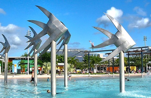 Cairns Central Business District Apartment | 903 Luxury Oceanview Penthouse Cairns City