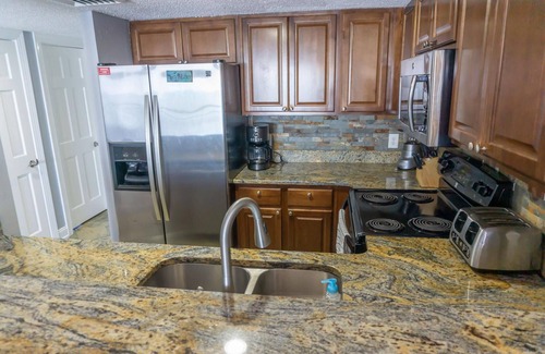 Myrtle Beach Condo | 904 Direct Oceanfront 2 bedroom/2 bath condo