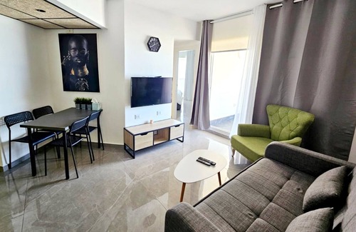 Bat Yam Apartment | 904Beautiful apartments with panoramic sea views