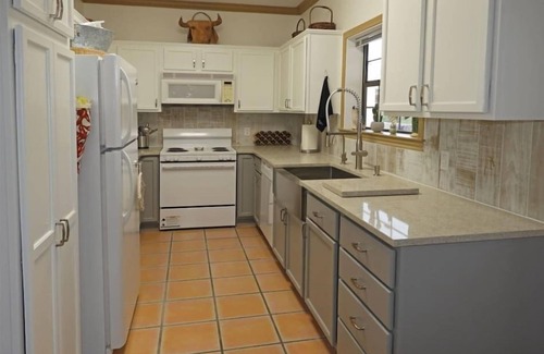Lajitas Condo | 906 Rio Vista: An Upscale Condo in Lajitas Resort