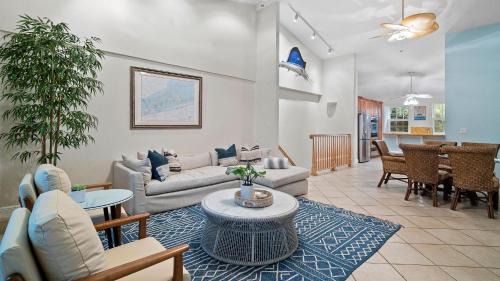 Rock Harbor Apartment | 907 Mariners Club