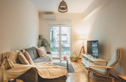 Omonia Apartment | 90m2 Luxury Apartment in the Heart of Athens - Living Stone Sunstone