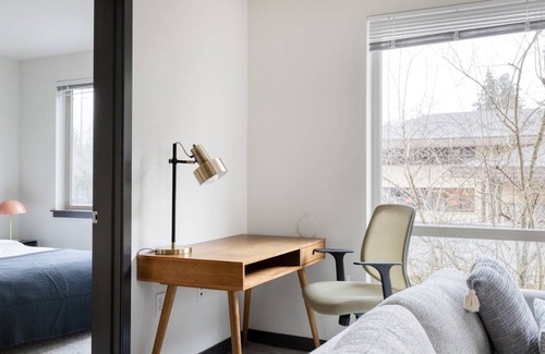 Northeast Bellevue Apartment | 91 m² Apartment ∙ 2 bedrooms ∙ 4 guests