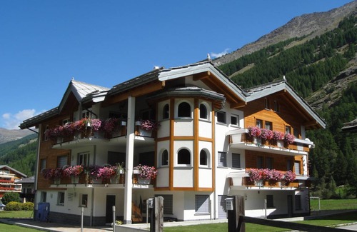 Saas Grund Apartment | 91 m² Apartment ∙ 3 bedrooms ∙ 6 guests