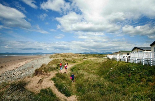 Talybont Resort | 92 Barmouth Bay Holiday Park
