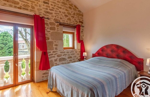 Saint-Georges-sur-Layon Cottage | 92 m² Cabin ∙ 2 bedrooms ∙ 5 guests
