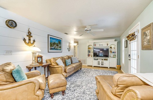 Weeki Wachee Gardens House | 92 m² House ∙ 2 bedrooms ∙ 5 guests