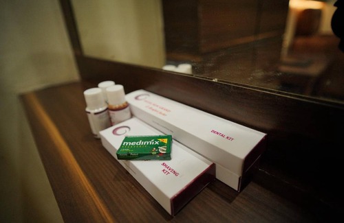 Deoghar Hotel | 929 m² Hotel ∙ 4 guests