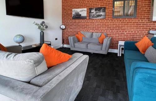 Mount Bures Apartment | 93 m² Apartment ∙ 2 bedrooms ∙ 4 guests