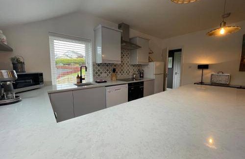 Moville Apartment | 93 m² Apartment ∙ 2 bedrooms ∙ 4 guests