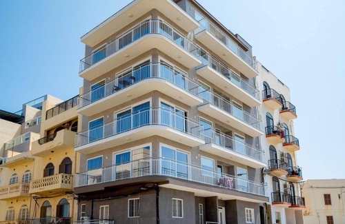 Marsalforn Apartment | 93 m² Apartment ∙ 3 guests