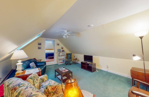 Bass Harbor Apartment | 93 m² Apartment ∙ 2 bedrooms ∙ 6 guests