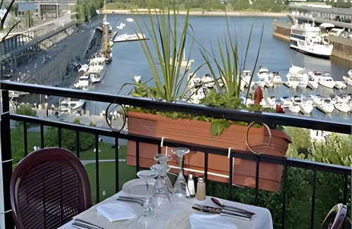 Old Montreal House | 93 m² Motel ∙ 10 guests