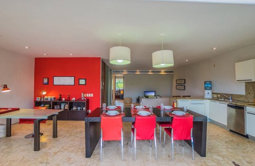 Downtown Condo | 93 m² Condo ∙ 2 bedrooms ∙ 5 guests