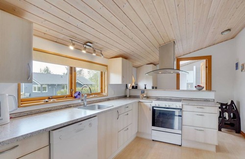 Oster Hurup House | 93 m² House ∙ 1 bedroom ∙ 4 guests