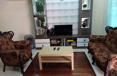 Tanjung Malim House | 93 m² House ∙ 3 bedrooms ∙ 10 guests