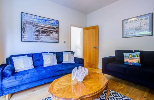Leigh-on-Sea House | 93 m² House ∙ 3 bedrooms ∙ 6 guests