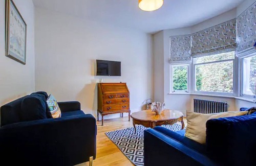 Leigh-on-Sea House | 93 m² House ∙ 3 bedrooms ∙ 6 guests