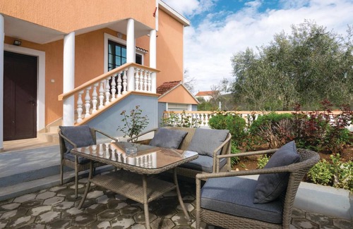 Sveti Filip i Jakov Apartment | 94 m² Apartment ∙ 4 bedrooms ∙ 7 guests