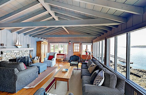 Ocean Point Cottage | 94 m² Cabin ∙ 3 bedrooms ∙ 8 guests
