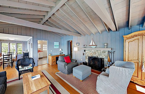 Ocean Point Cottage | 94 m² Cabin ∙ 3 bedrooms ∙ 8 guests