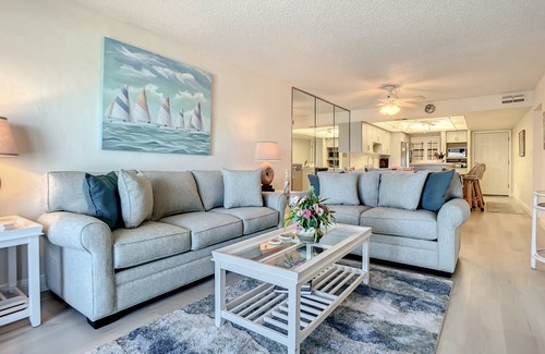 New Smyrna Beach Condo | 94 m² Condo ∙ 2 bedrooms ∙ 6 guests