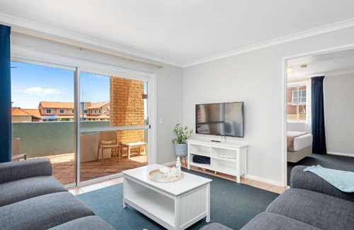 Hillarys Apartment | 94 m² Serviced apartment ∙ 3 bedrooms ∙ 127 guests