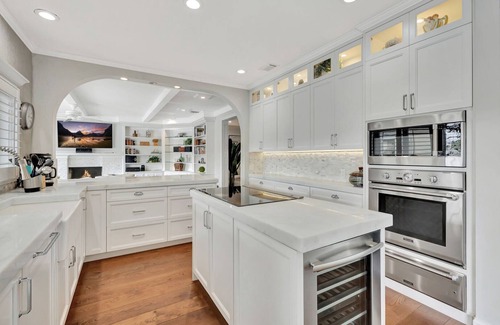 Tropic Isle House | 948 Managed by Brampton Park