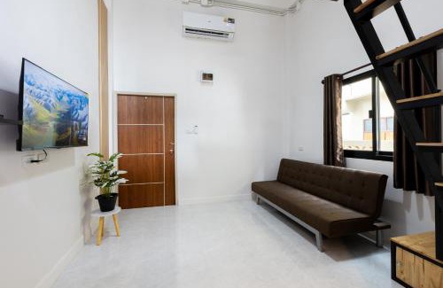 Anusawari Hostel | 94Home Donmuang