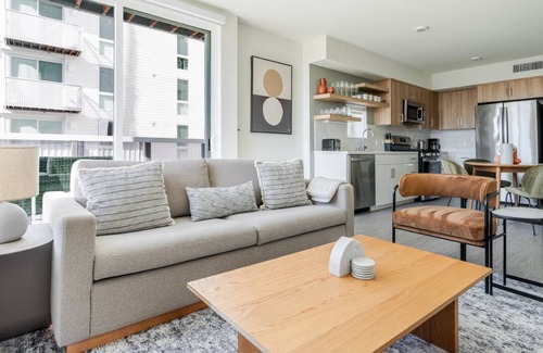 Downtown Berkeley Apartment | 95 m² Apartment ∙ 2 bedrooms ∙ 4 guests