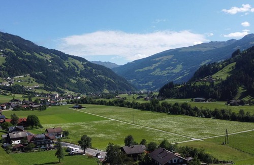 Laimach Apartment | 95 m² Apartment ∙ 3 bedrooms ∙ 10 guests