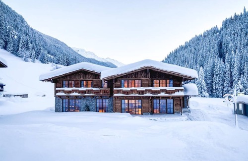 Ebene Apartment | 95 m² Apartment ∙ 3 bedrooms ∙ 8 guests