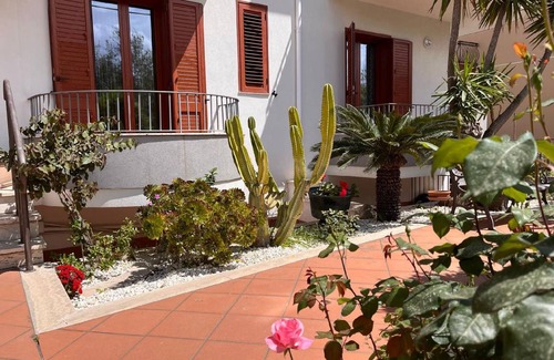 Chianchitta-Trappitello Apartment | 95 m² Apartment ∙ 3 bedrooms ∙ 5 guests