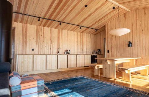 Kilpisjarvi Ski Chalet | 95 m² Chalet ∙ 4 bedrooms ∙ 7 guests