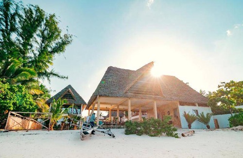 Bwejuu Beach Hotel | 95 m² Hotel ∙ 127 guests