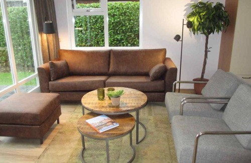 Roelofarendsveen House | 95 m² House ∙ 2 bedrooms ∙ 4 guests