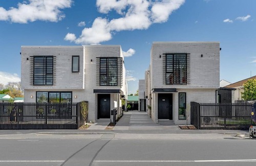 Sydenham House | 95 m² House ∙ 2 bedrooms ∙ 4 guests
