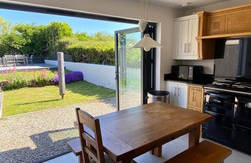 Malborough House | 95 m² House ∙ 3 bedrooms ∙ 5 guests