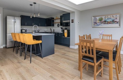 Seaford House | 95 m² House ∙ 3 bedrooms ∙ 5 guests
