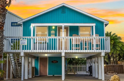 Leeward Sands House | 95 m² House ∙ 3 bedrooms ∙ 10 guests