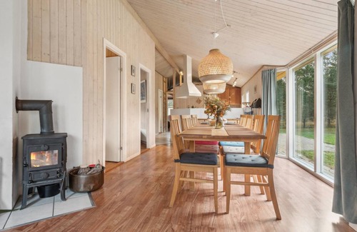 Torup Strand House | 95 m² House ∙ 4 bedrooms ∙ 8 guests