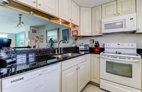 Fernandina Beach Condo | 95138 Sandpiper Loop Coastal Soul