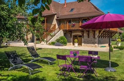 Astaillac House | 96 m² Gîte ∙ 2 bedrooms ∙ 4 guests