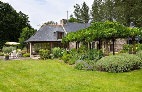 Belle-Isle-en-Terre House | 96 m² Gîte ∙ 1 bedroom ∙ 4 guests