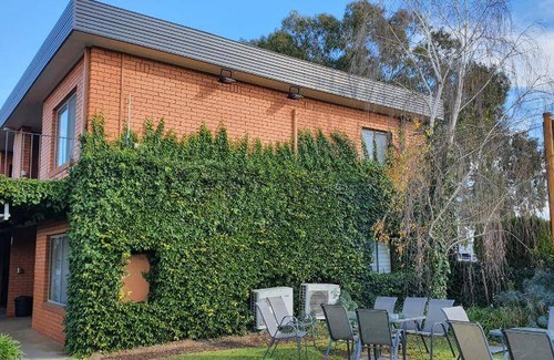 Wangaratta Hotel | 96 m² Hotel ∙ 2 bedrooms ∙ 5 guests